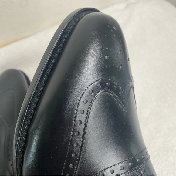 NEW Allen Edmonds Men's McClain Black Leather Wingtip Oxford Size 10.5E Made USA